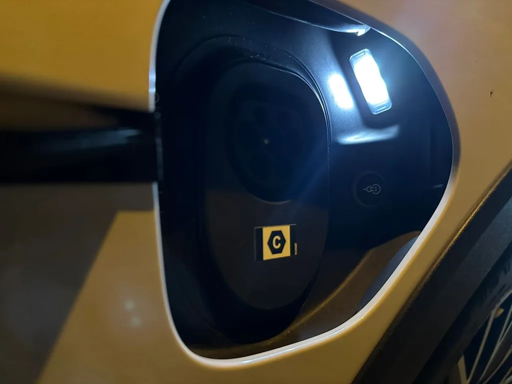 Porsche Taycan view 6