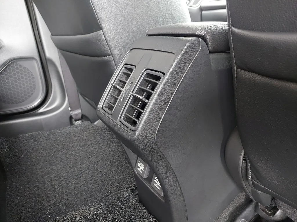 Honda City view 4
