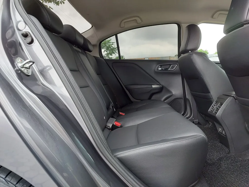 Honda City view 5