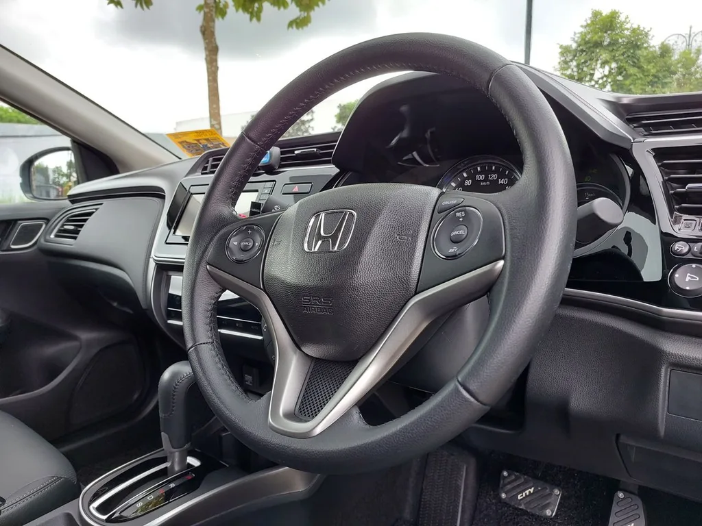 Honda City view 3