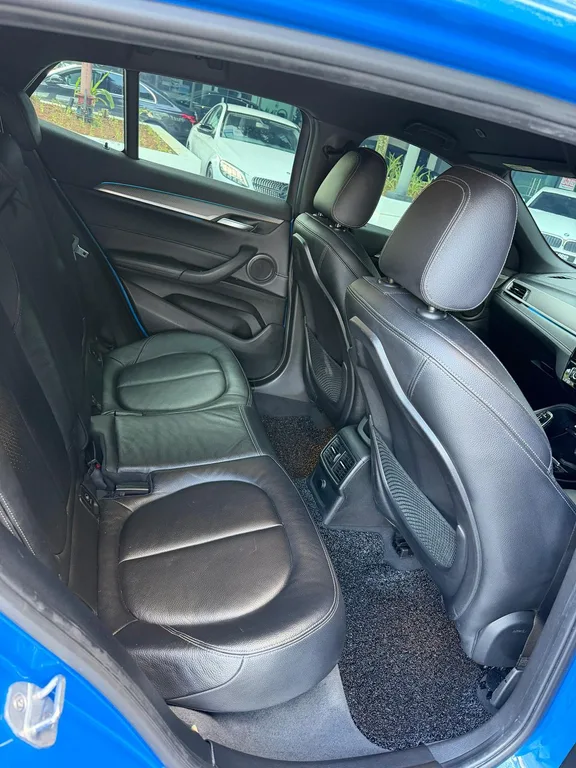 BMW X2 view 3