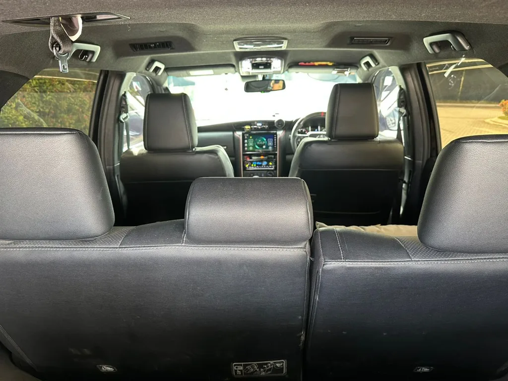Toyota Fortuner view 4