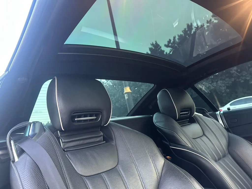 Mercedes SL Covertible view 6